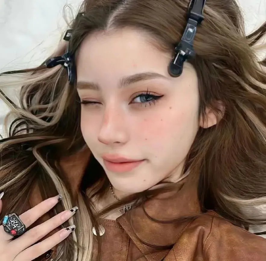 旺角的天空2之男燒衣